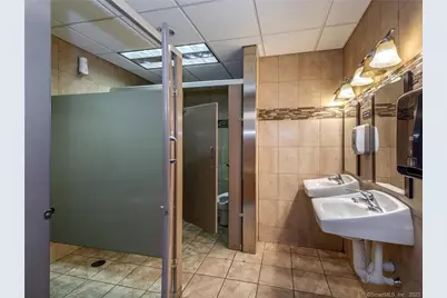 388 Broad Street, Bristol, CT 06010 - Photo 23