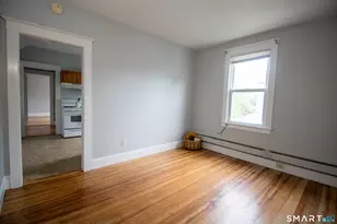 88 Riverview Ave, New London, CT 06320 - Photo 3