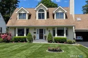 20 Norman Rd, Stamford, CT 06906 - Photo 3