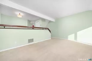 114 Metacomet Dr, Meriden, CT 06450 - Photo 9