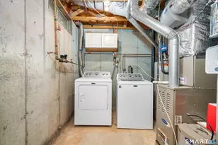 114 Metacomet Dr, Meriden, CT 06450 - Photo 33