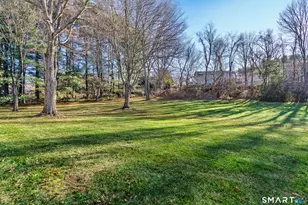 114 Metacomet Dr, Meriden, CT 06450 - Photo 5