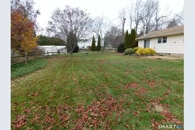 360 Narrow Lane, Orange, CT 06477 - Photo 9