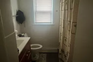 4 Truman Ct, Norwalk, CT 06854 - Photo 15