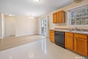 454 Maple Ave, Bristol, CT 06010 - Photo 9