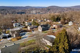 24 Lloyd Ave, New Fairfield, CT 06812 - Photo 29