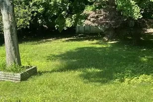 555 Frost Rd, Waterbury, CT 06705 - Photo 3