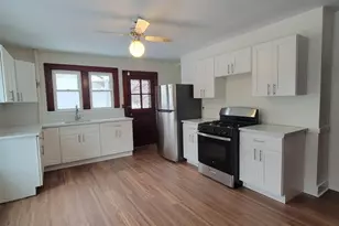 14 Richard St, Ansonia, CT 06401 - Photo 5