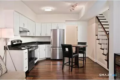 36 Lewis Street #B, Hartford, CT 06103 - Photo 3