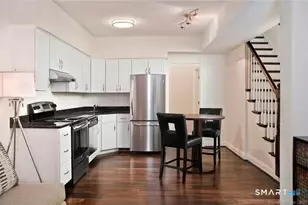 36 Lewis St, Hartford, CT 06103 - Photo 3