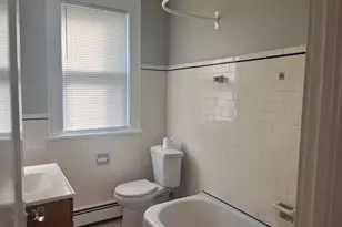 460 Anson St, Bridgeport, CT 06606 - Photo 19