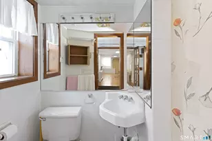 27 Glendale Cir, Stamford, CT 06906 - Photo 29