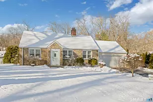 27 Glendale Cir, Stamford, CT 06906 - Photo 3