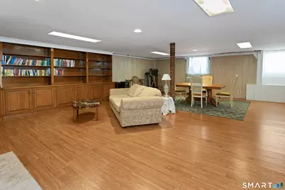 27 Glendale Circle, Stamford, CT 06906 - Photo 21