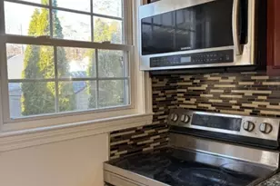 88 Tower Ave, Hartford, CT 06120 - Photo 9