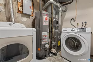 109 Peddlars Dr, Branford, CT 06405 - Photo 23