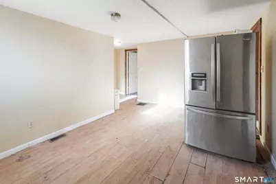 385 Putnam Pike, Killingly, CT 06241 - Photo 15