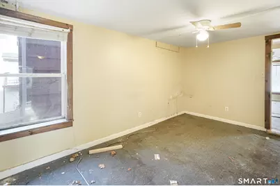 385 Putnam Pike, Killingly, CT 06241 - Photo 17