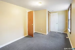 385 Putnam Pike, Killingly, CT 06241 - Photo 27