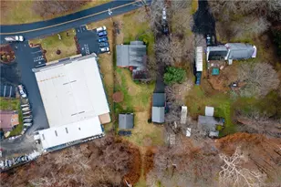 25 Pickett District Rd, New Milford, CT 06776 - Photo 5