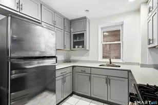 54 W North St, Stamford, CT 06902 - Photo 9