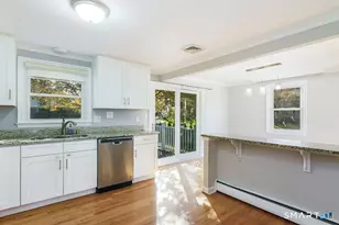 35 Murla Rd, Berlin, CT 06037 - Photo 3