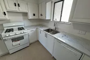 57 Seaside Ave, Stamford, CT 06902 - Photo 5