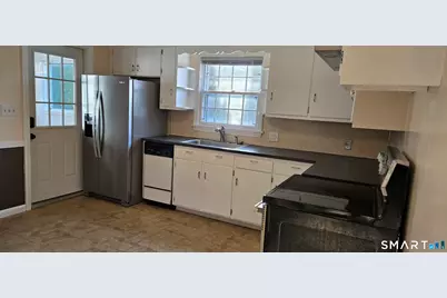 92 Flagler Street, Newington, CT 06111 - Photo 7