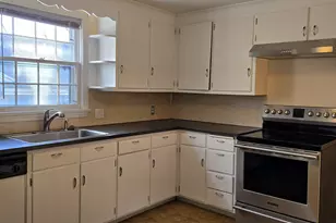 92 Flagler St, Newington, CT 06111 - Photo 5