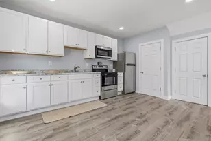 78 McKinley Ave, Norwich, CT 06360 - Photo 1