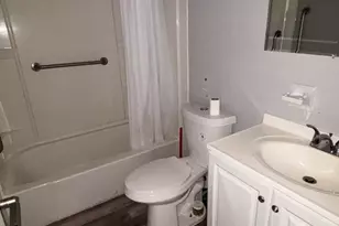 50 Greenhouse Rd, Bridgeport, CT 06606 - Photo 17