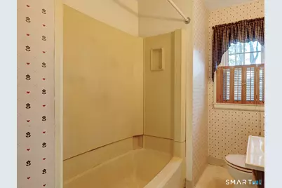 108 Hobart Street, Southington, CT 06489 - Photo 19