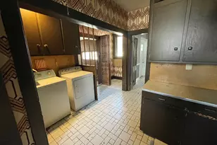 366 Brooklawn Ave, Bridgeport, CT 06604 - Photo 9