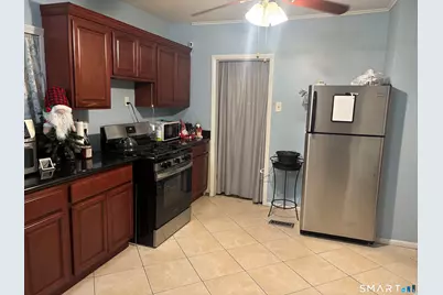 188 Monroe Street, Bridgeport, CT 06605 - Photo 13