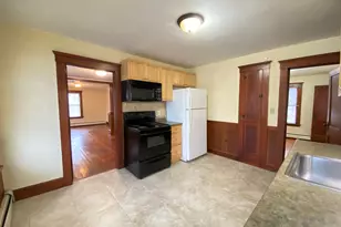 22 Beechwood Ave, Torrington, CT 06790 - Photo 9