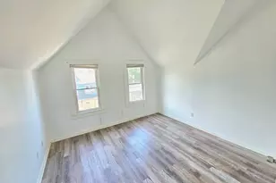 483 Ferry St, New Haven, CT 06513 - Photo 9