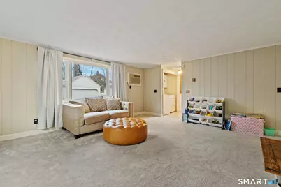 36 Meadowbrook Road, West Hartford, CT 06107 - Photo 23