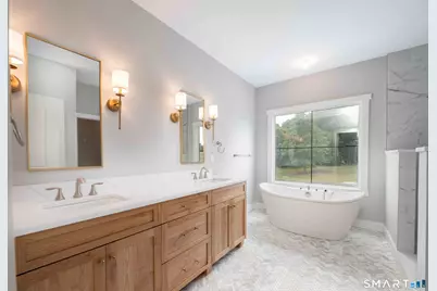 4 Pumpkin Grove, East Lyme, CT 06333 - Photo 9