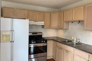 23 Fairview Ave, Norwalk, CT 06850 - Photo 9