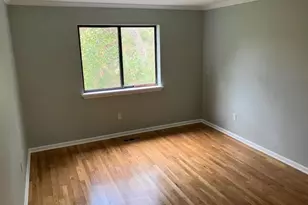 115 Fillow St, Norwalk, CT 06850 - Photo 9