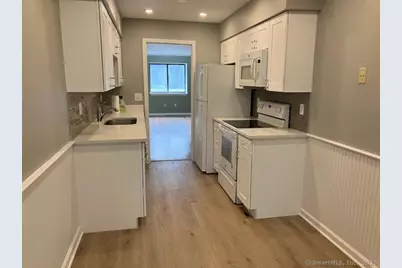 115 Fillow Street #APT 61, Norwalk, CT 06850 - Photo 5