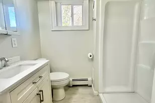 49 Pleasant St, Ansonia, CT 06401 - Photo 15