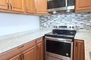 175 Mill Pond Rd, Hamden, CT 06514 - Photo 9