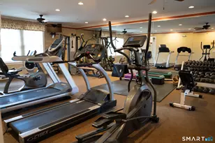 94 Goodwin Cir, Hartford, CT 06105 - Photo 25