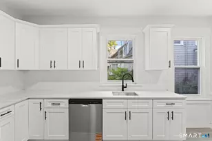 541 Savin Ave, West Haven, CT 06516 - Photo 9