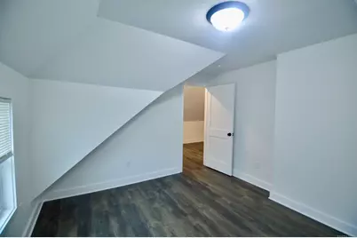 21 Nichols Street, Ansonia, CT 06401 - Photo 11