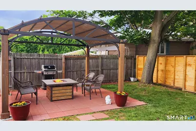 95 Main Street, East Haven, CT 06512 - Photo 39