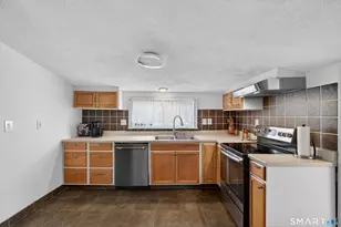 95 Main St, East Haven, CT 06512 - Photo 31