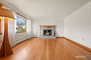 43 Robin Rd, Farmington, CT 06032 - Photo 7