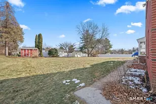 43 Robin Rd, Farmington, CT 06032 - Photo 23